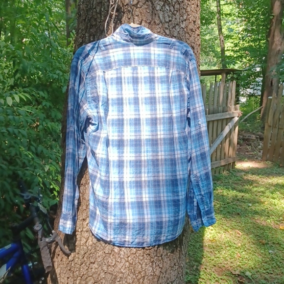 J.Crew shirt. - Picture 2 of 4